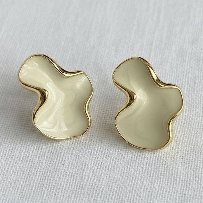 Orecchini pendenti dal fascino vintage e sognante per la vendita all'ingrosso da parte di Ellemadera