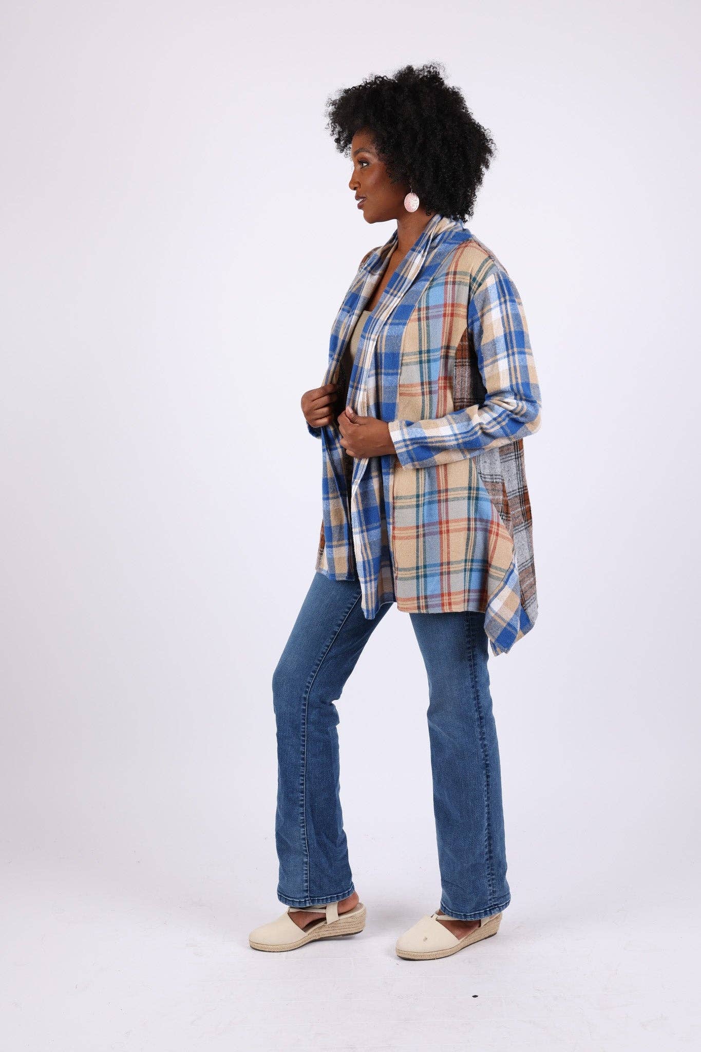 Sacred Threads - Wholesale Cardigan - Women's - Soft Tone Plaid Cardigan: Flannel in Patchwork3