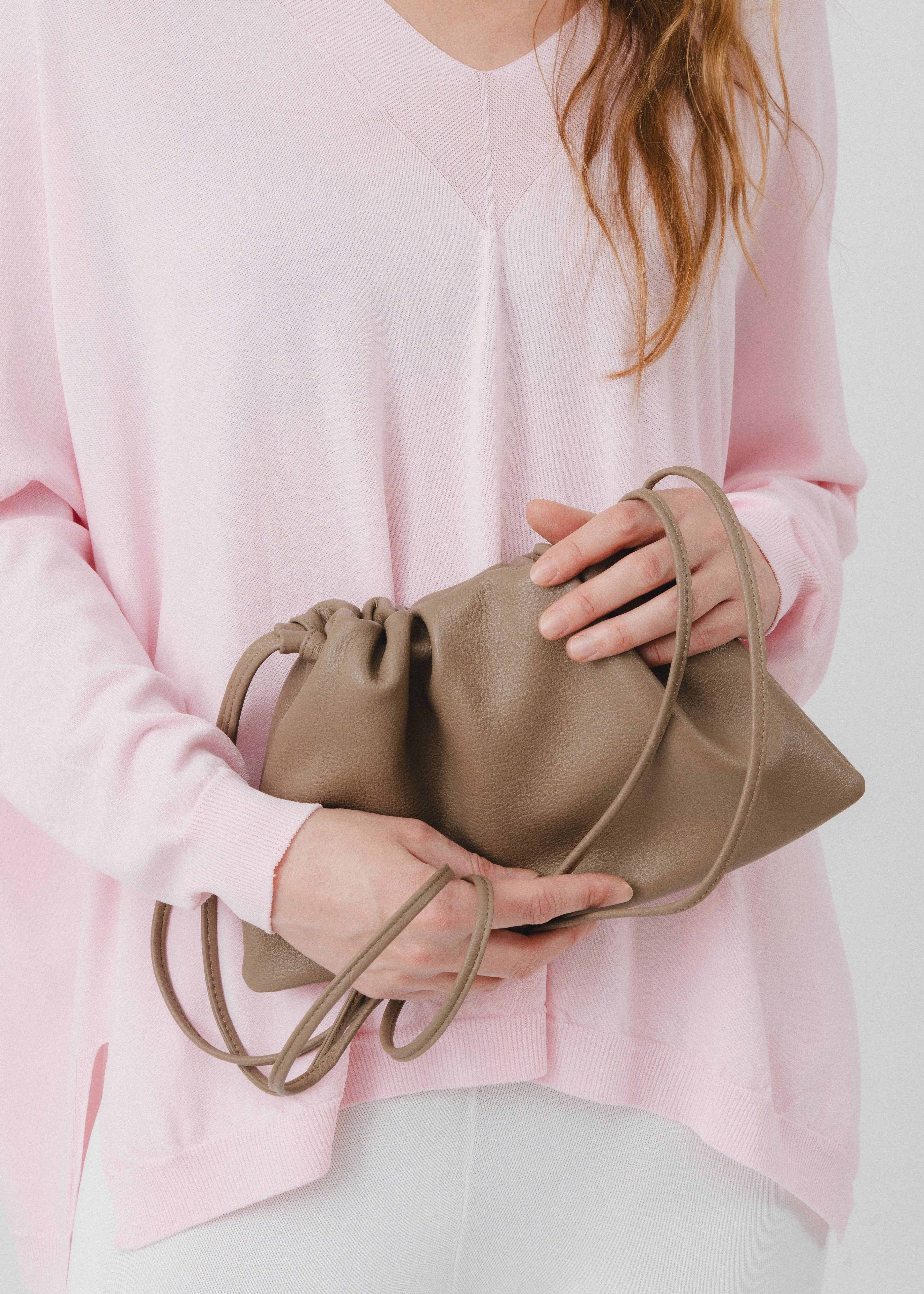 JULIA PARIS – wholesale Shoulder bag – women's – Crossbody & shoulder bag - full-grain cowhide leather3