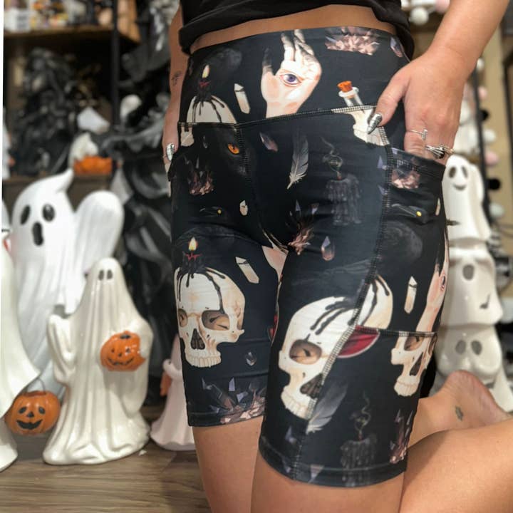 Pantaloncini da motociclista tascabili Salem - Pantaloncini da bici vivaci realizzati a mano di alta qualità per la vendita all'ingrosso da parte di Beautifully Unique® Bootique