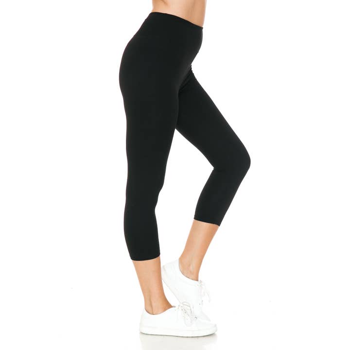 Leggings capri morbidi con fascia da yoga da 3" per la vendita all'ingrosso da parte di Leggings Depot