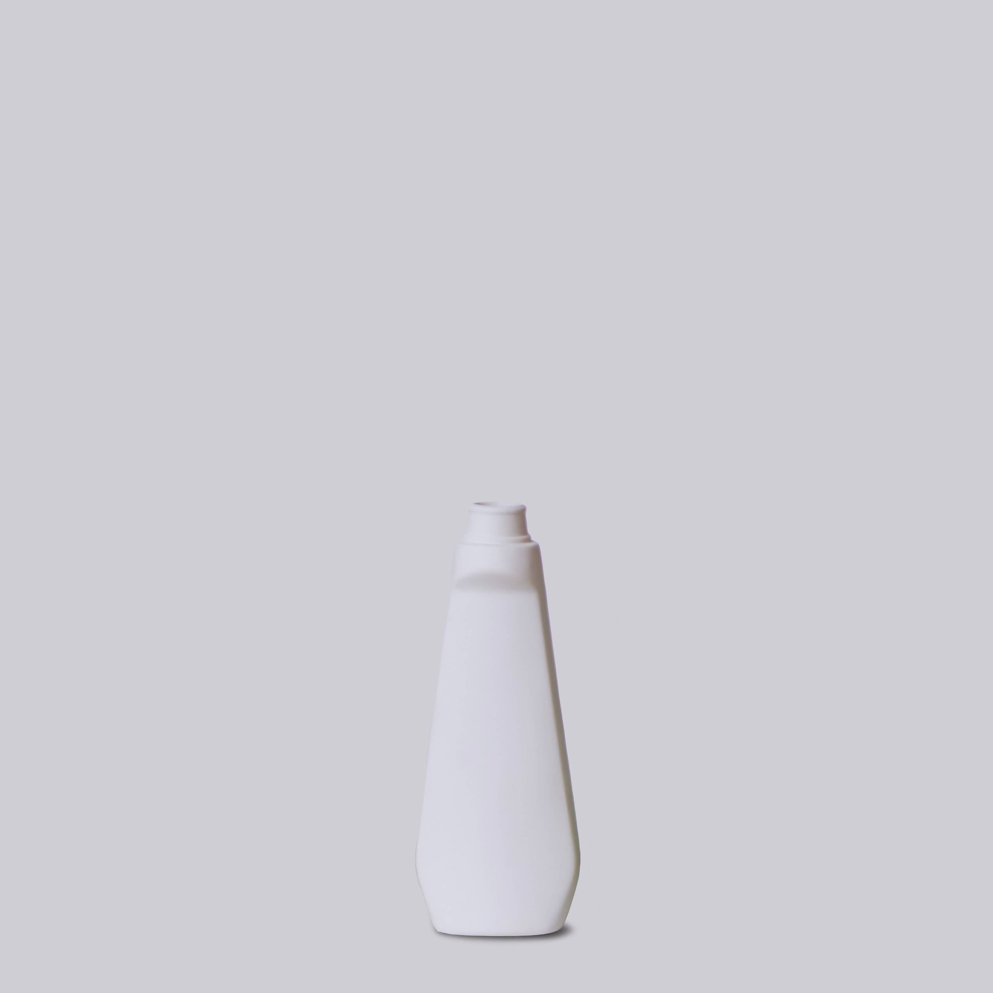 Middle Kingdom - Wholesale Vase - Matte Porcelain Lotion Bottle Vase8