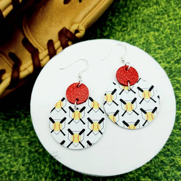 FL Girl Designs – Engroshandel Hængeøreringe og creoløreringe – Baseball og Softball Jordan Ægte læder øreringe1