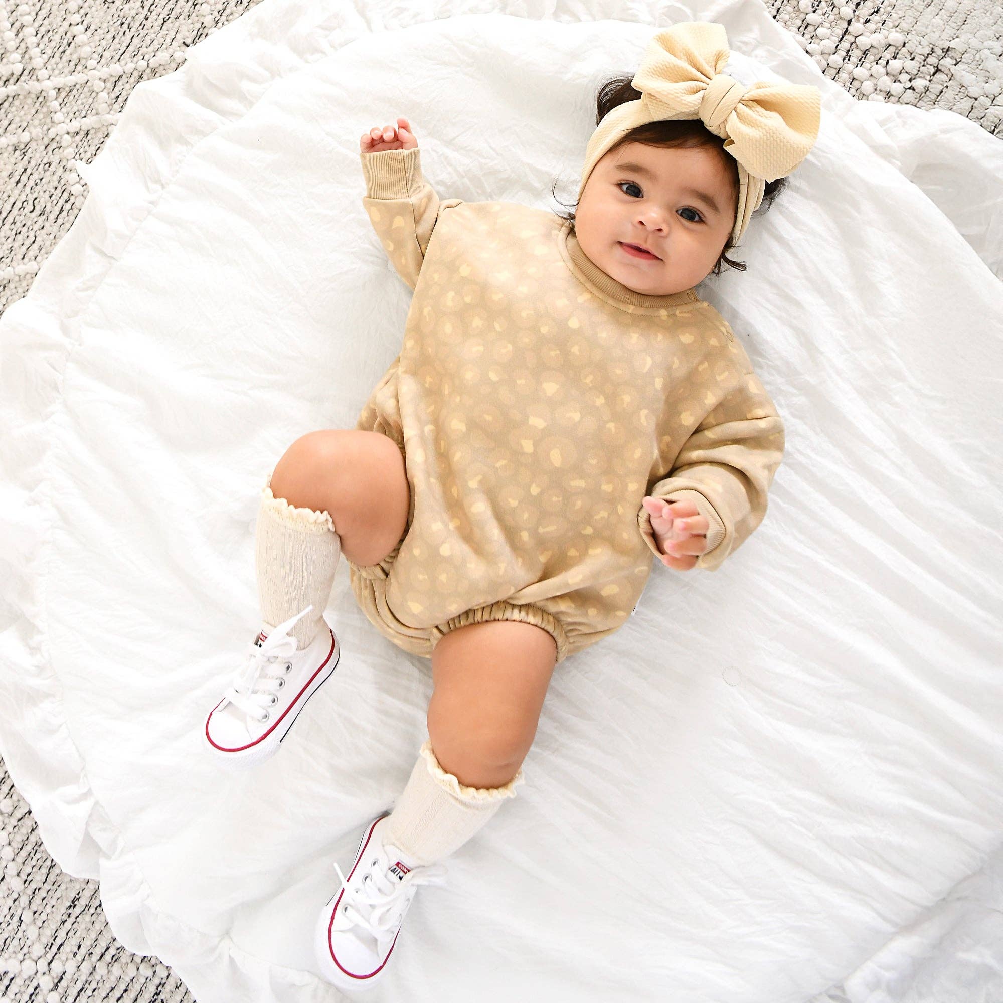 Gigi and Max - Wholesale Bodysuit (Non-Footed) - Baby - Amari Leopard SWEATSHIRT BUBBLE Baby Pullover Outfit3