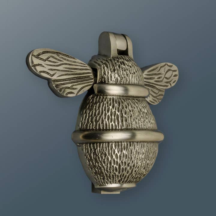 Brass bee – wholesale Knob/pull – Brass Bumble Bee Door Knocker - Pewter Finish