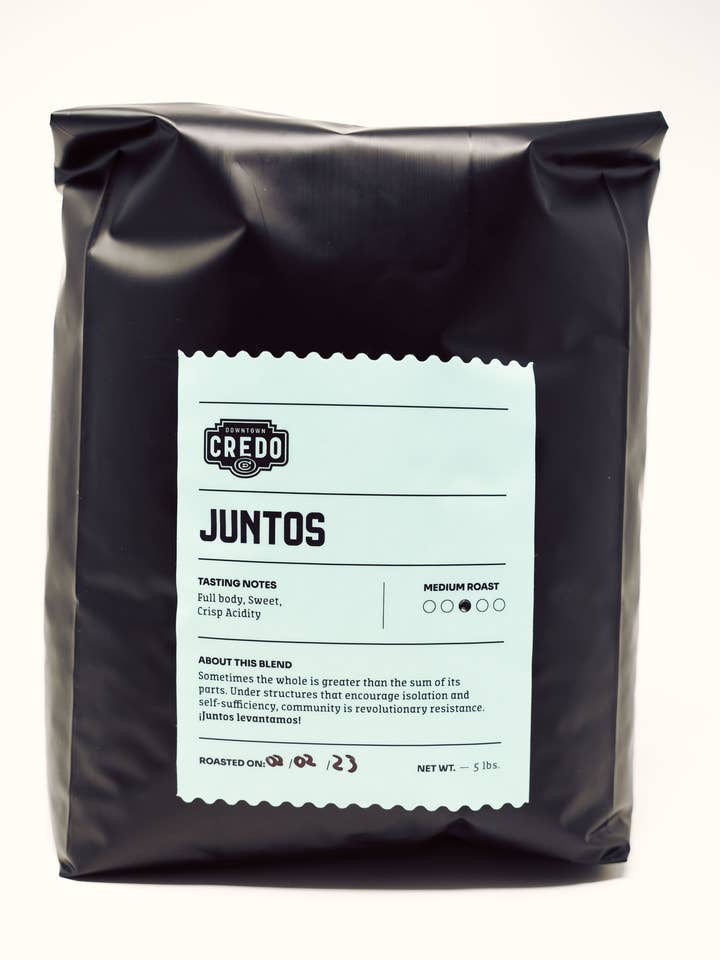 Juntos : mélange d'espresso pour la vente par Downtown CREDO