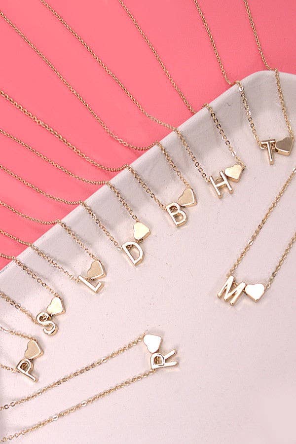 JOSSLYN by wall to wall - Wholesale Pendant/Charm Necklace - BRASS MONOGRAM INITIAL HEART CHARM NECKLACE | 80N15015