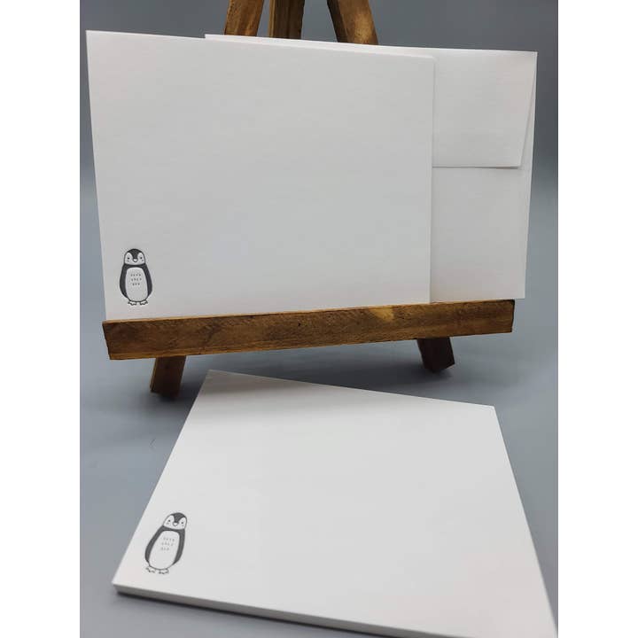 Set di notecard tipografici con pinguino stravagante per la vendita all'ingrosso da parte di Ancora Letterpress