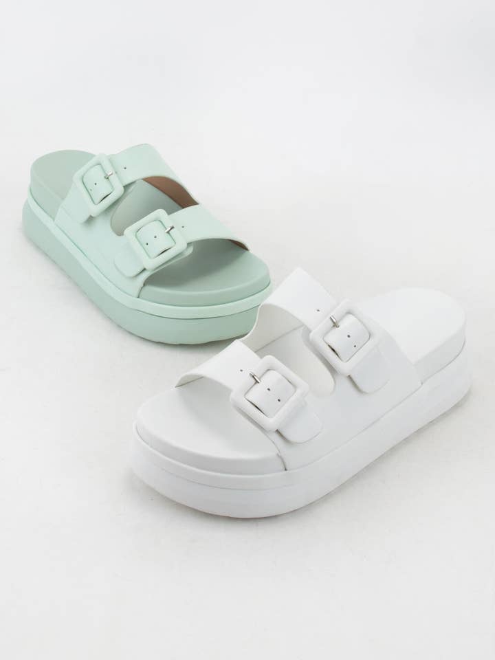 CCOCCI - Wholesale Sandals - Women's - DANASO CHUNKY PLATFORM DOUBLE BUCKLED STRAPS SANDALS