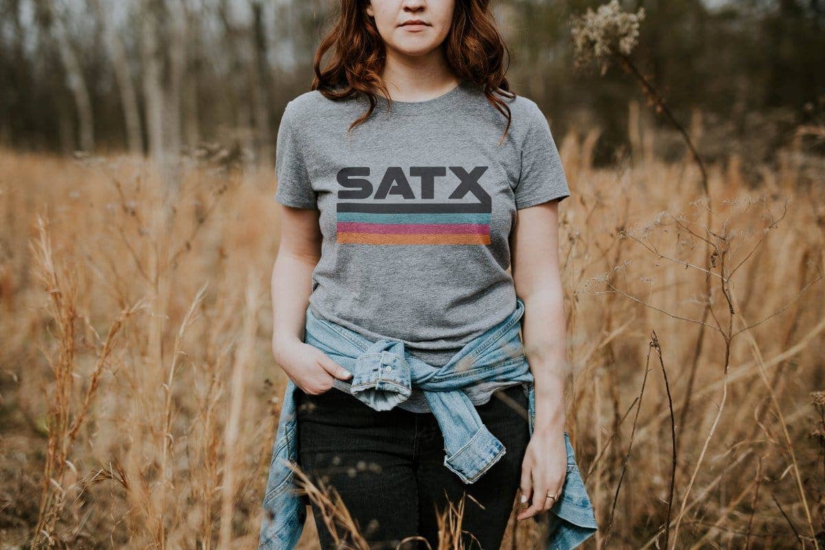 River Road Clothing Company - Wholesale T-shirt met print - Uniseks - San Antonio Texas | SATX2