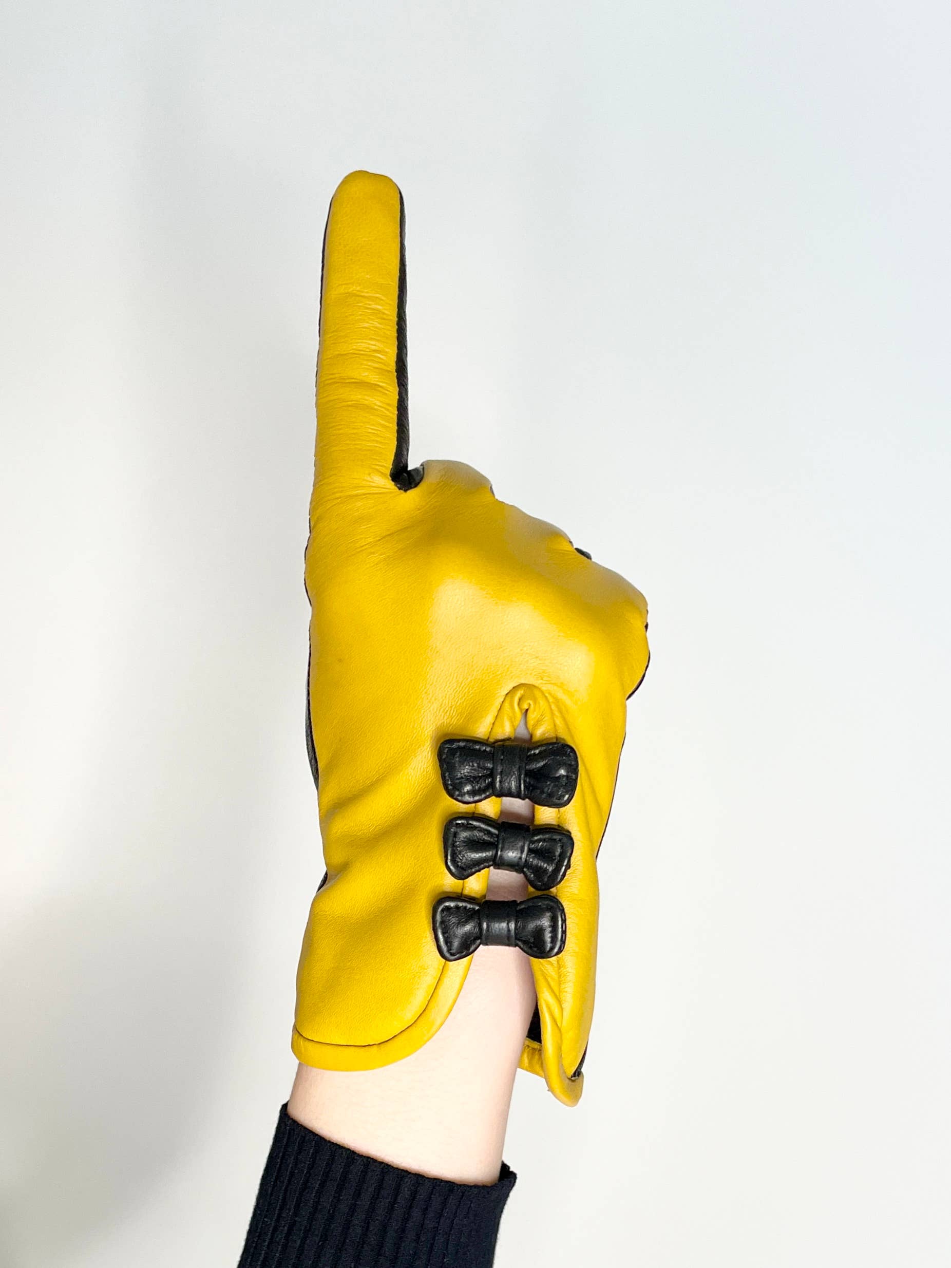 Lola Ramona - Wholesale Gloves - Women's - Gloves Betty Bow - Curry/Black1