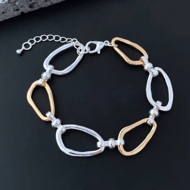 Bracelet Mixed Company pour la vente par Alchemy Jewelry Spray