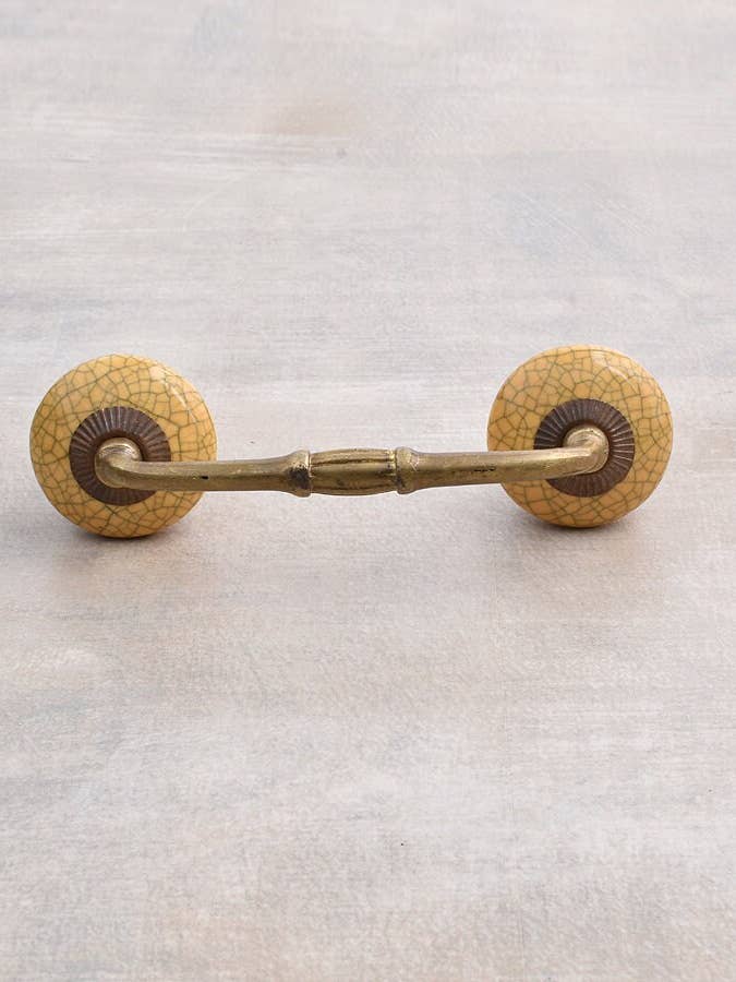 Poignée d'armoire en céramique Cracked Mustard Kitchen pour la vente par KNOBCO