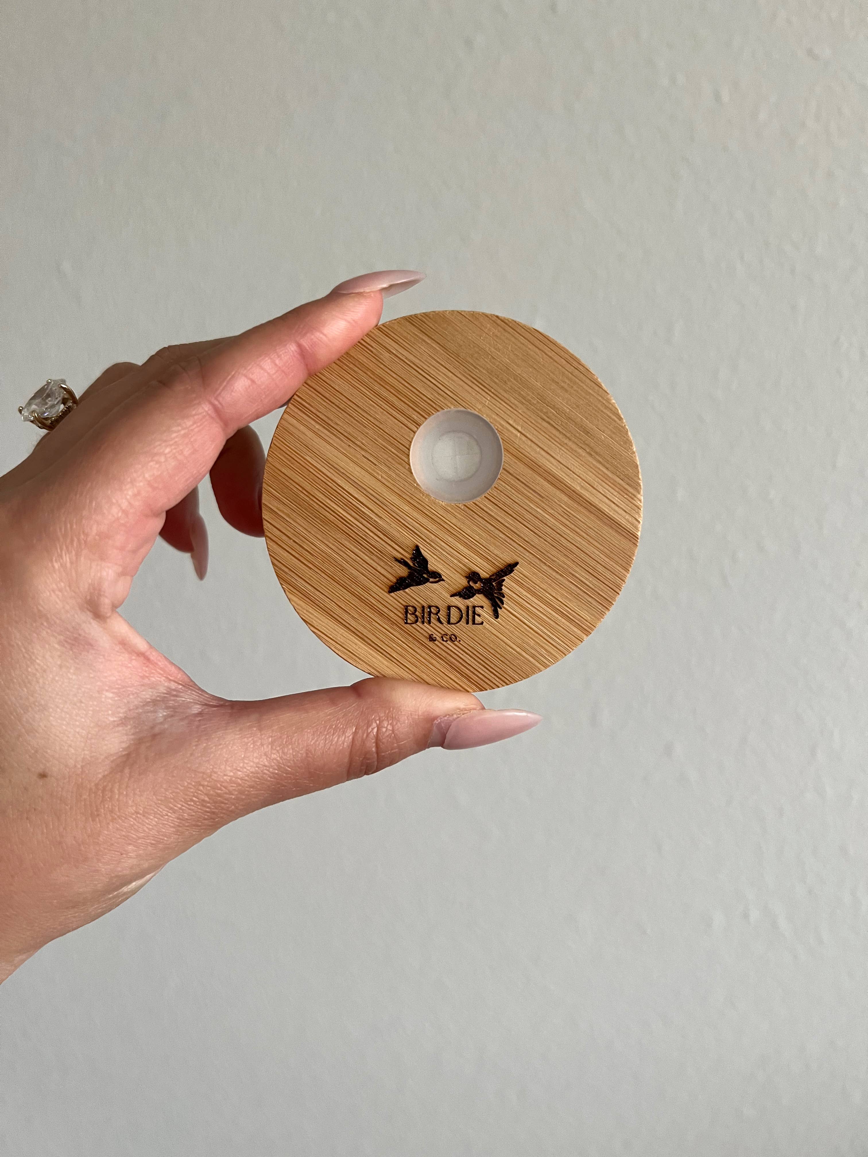 Birdie & Co. - Wholesale Drinking Glass/Cup - Butterfly and Flower Can Glass, Spring Iced Coffee Glass 6