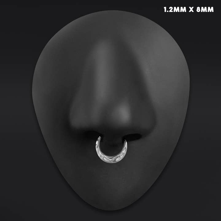 Custom Plugs – wholesale Nose ring – Silver Hammered Dome ASTM F136 Titanium Segment Clicker Septum Nose Ring1