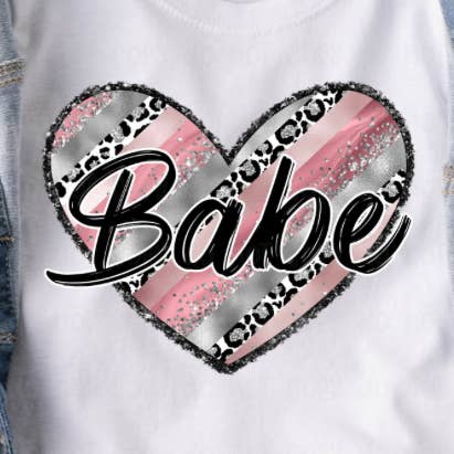 Babe TRANSFER - Transfert DTF pour la vente par Sassy and Sublime