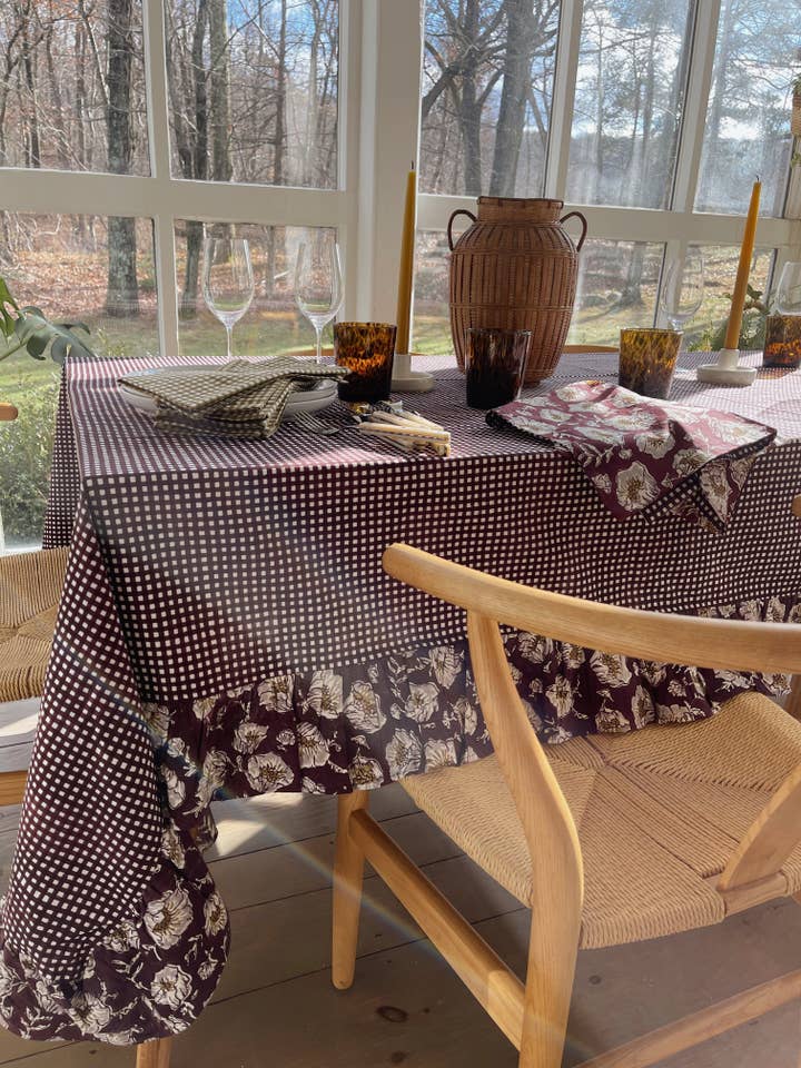 Tovaglia Gingham increspata per la vendita all'ingrosso da parte di Sarah Spiegel