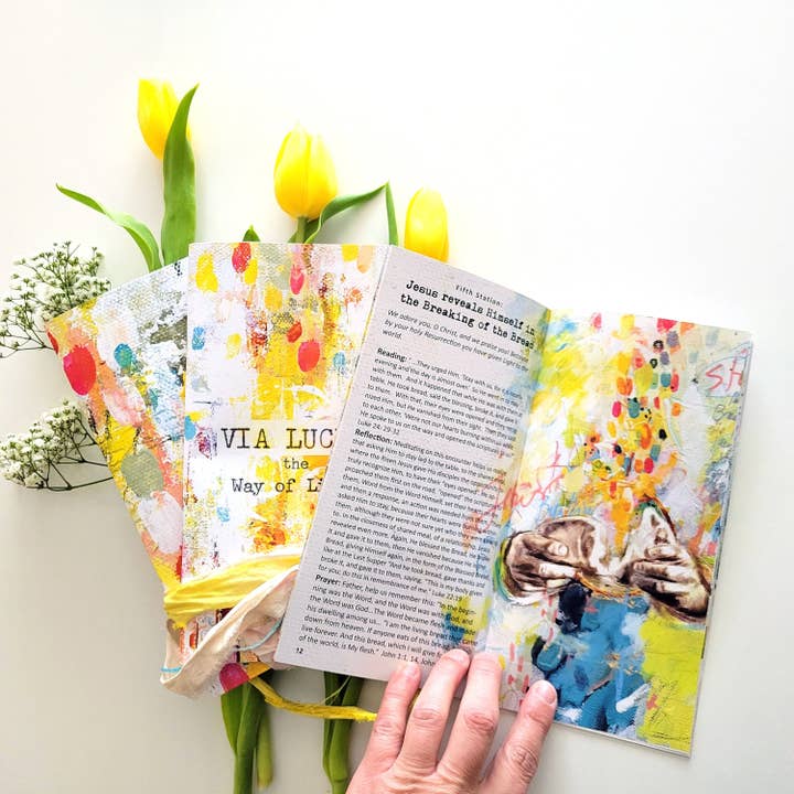 Open Journey - Wholesale Religion Book - The Way of Light - Via Lucis, devotional booklet4