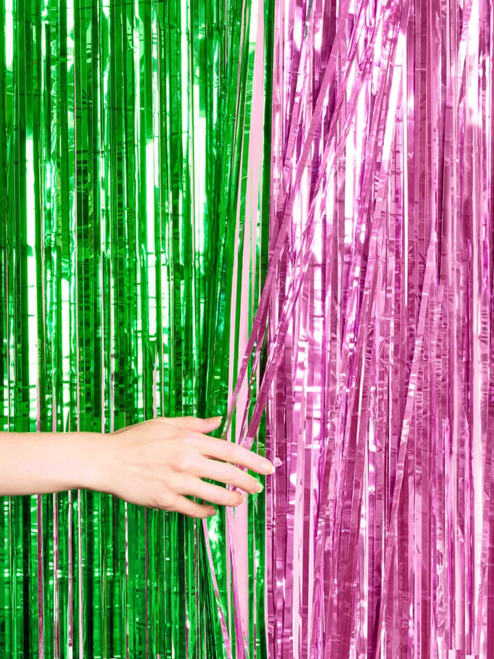 Rideau en aluminium Sorcière Méchante rose + vert 2 pcs x 3'x6,5' toile de fond de sorcier pour enfants pour la vente par xo, Fetti