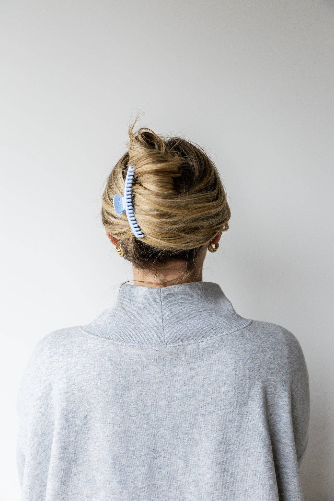 KAXI - Wholesale Hair Clip - Women's - Shiny Midi Hold Everything Claw10