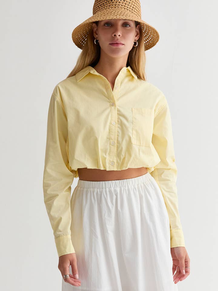 CT9734 - Chemise semi-courte à ourlet bouffant en demi-popeline pour la vente par Crescent