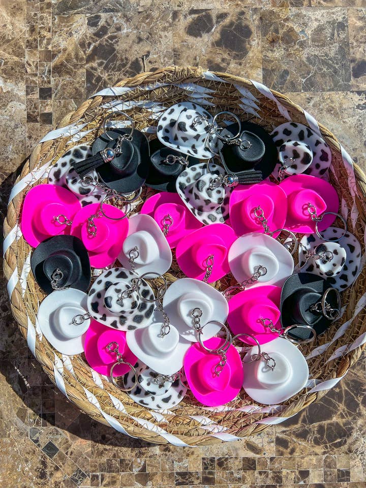Portachiavi con cappello da cowgirl per la vendita all'ingrosso da parte di ShopCassiesCrafts