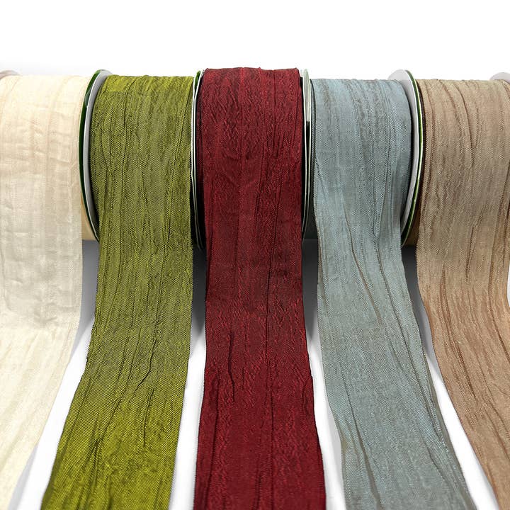May Arts Ribbon - Vendita all'ingrosso Nastri - Confezione regalo - Nastro iridescente increspato su misura verde oliva da 1,5 pollici