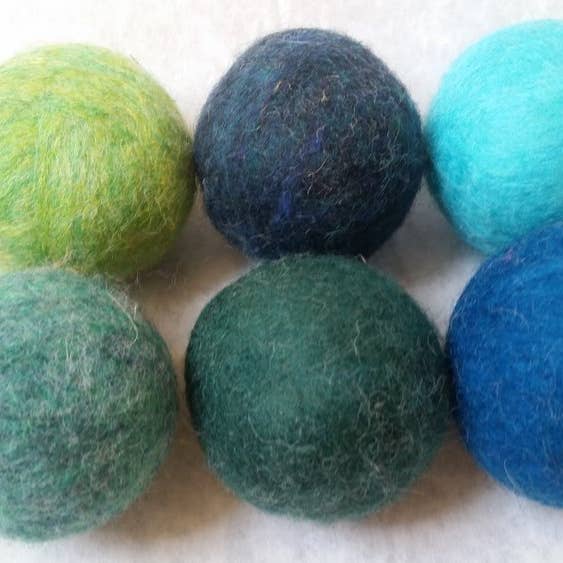 Bog Berry Dryer Balls - Wholesale Dryer Balls - Trees and Seas - Set of 6 Wool Dryer Balls zero waste1