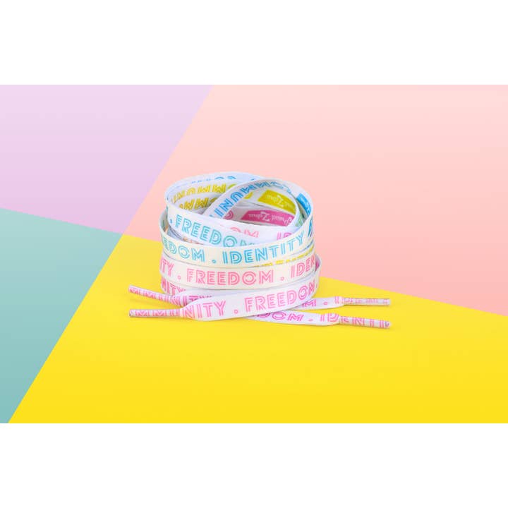 Proud Zebra – wholesale Shoe jewellery – Women’s – Pansexual Pride Flag Love Lace Locks