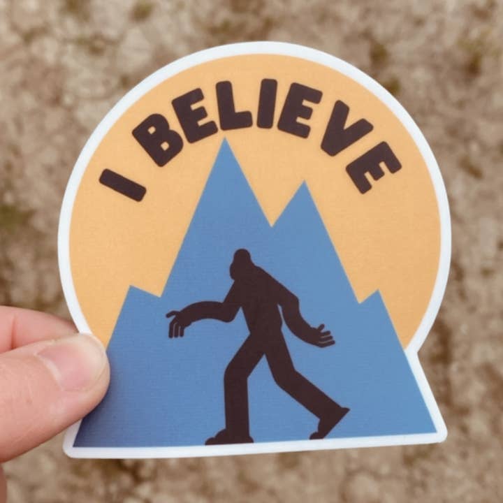Ik geloof in Bigfoot-sticker voor wholesale door The Cornflower