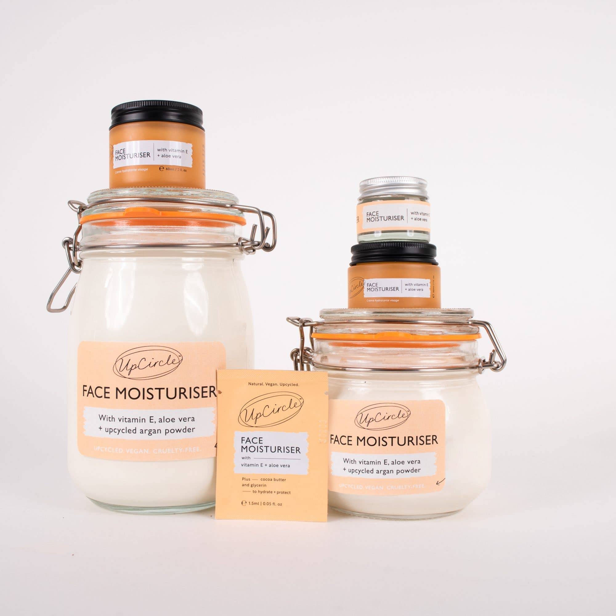 UpCircle Beauty UK – wholesale Facial moisturiser – Face Moisturiser with Vitamin E + Aloe Vera - Eco Day Cream9