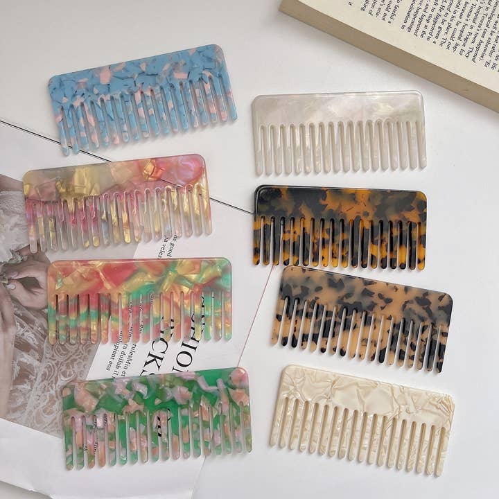 SIMPLE AND EXQUISITE PORTABLE COMB_CWMM1088 for wholesale by ACCITY