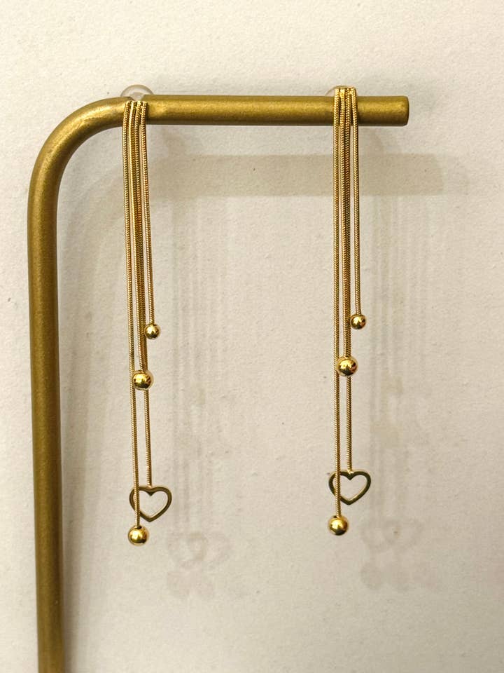 Coralie Dangle Earrings w Heart Detail for wholesale by Cassette Barcelona