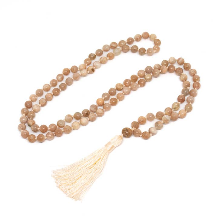 Peach Moonstone Knotted 108 Bead Mala - Gebedskralen - 8 mm voor wholesale door Namu Baru Inc.