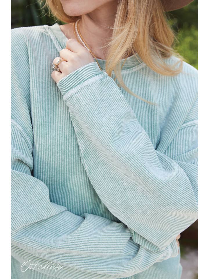 OAT COLLECTIVE - Wholesale Graphic Sweatshirt - Women's - BEACH Thermal Vintage Pullover6