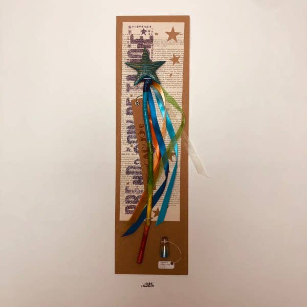 Really Magical Magic Wand Blue & Green Star for wholesale by La fabrique de MOTS MAGIQUES