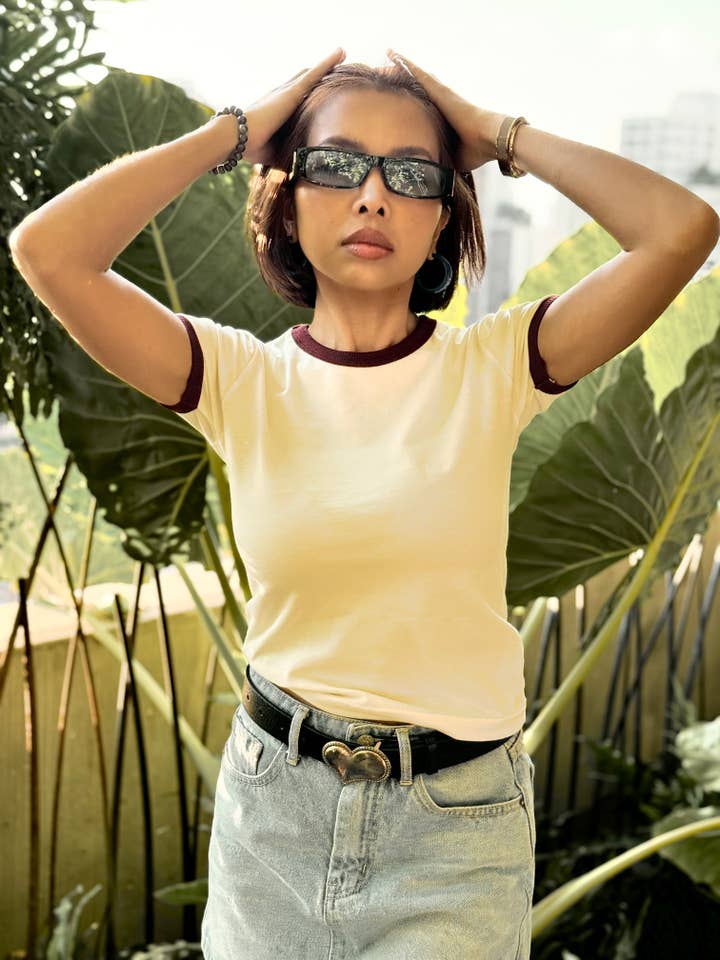 Artree - Wholesale T-Shirt - Women's - Ringer Tee Blank Off White Burgundy Women's Fitted Top