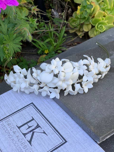 A-5700 voor wholesale door Erica Koesler Wedding Accessories