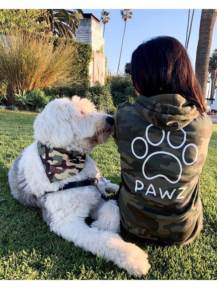 PAWZ - Wholesale Hoodie - Women's - White Classic Print Camo Hoodie2