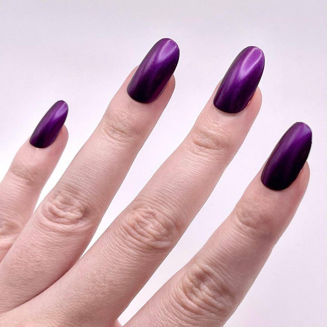 DEMIblue Clean and Vegan Nail Polish - Wholesale Nail Polish - The Duchess – Royal Purple Vegan Nail Polish6