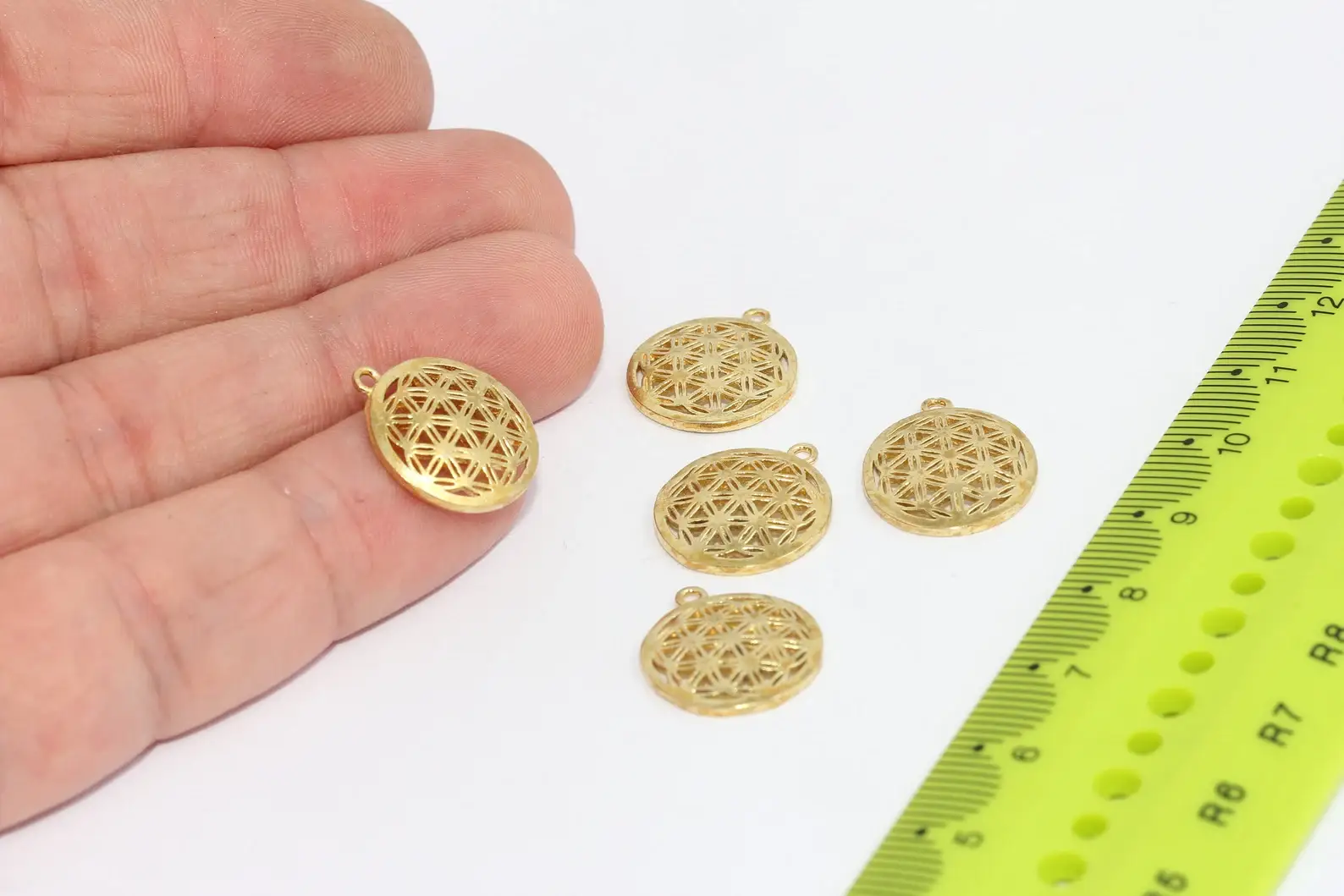 QueenJewelryM - Wholesale Individual Charm/Pendant - 15x17mm Raw Brass Flower of Life, Yoga Pendants, MTE9150