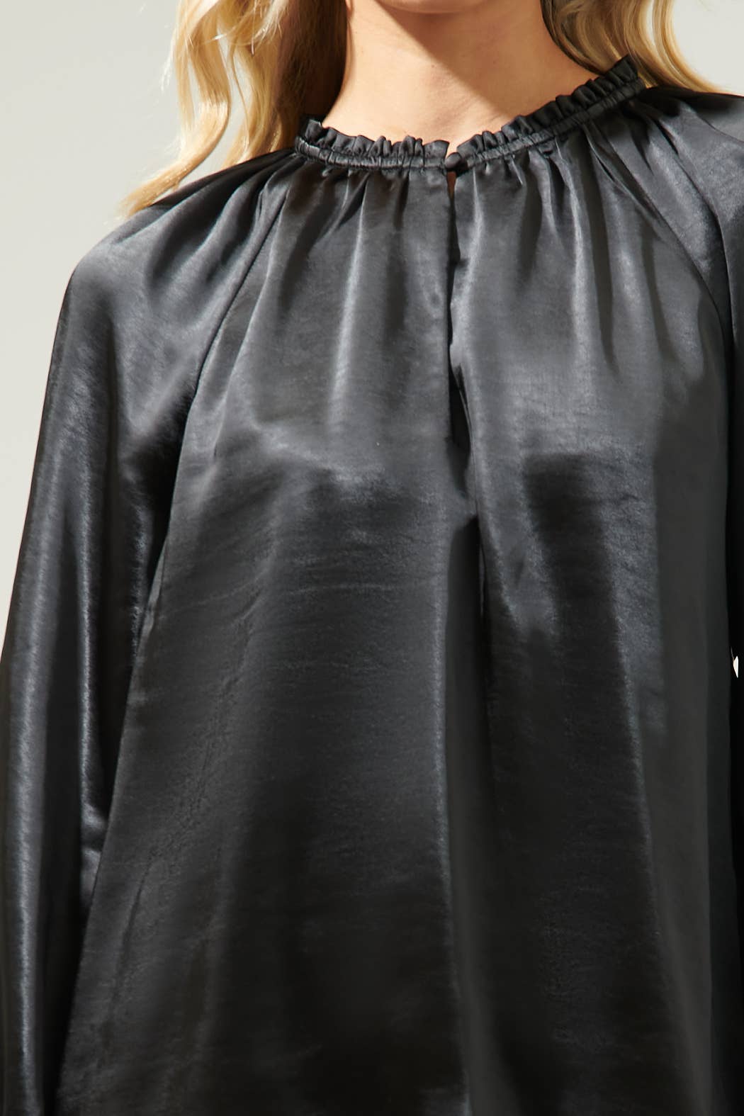 Sugarlips - Venta al por mayor Blusa - Mujer - Blusa de satén con mangas raglán Alcazar4