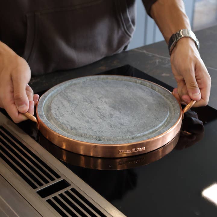 PIETRA DI CASA - Wholesale Grill Pan/Griddle - Round Meat Grill in Soapstone2