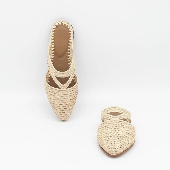 Beige Moroccan Raffia Slippers, Raffia shoes, raffia flats for wholesale on Faire2