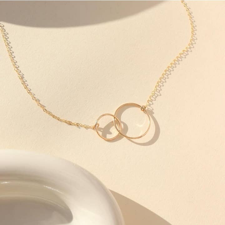 Unity-Halskette für den Großhandel von Token Jewelry