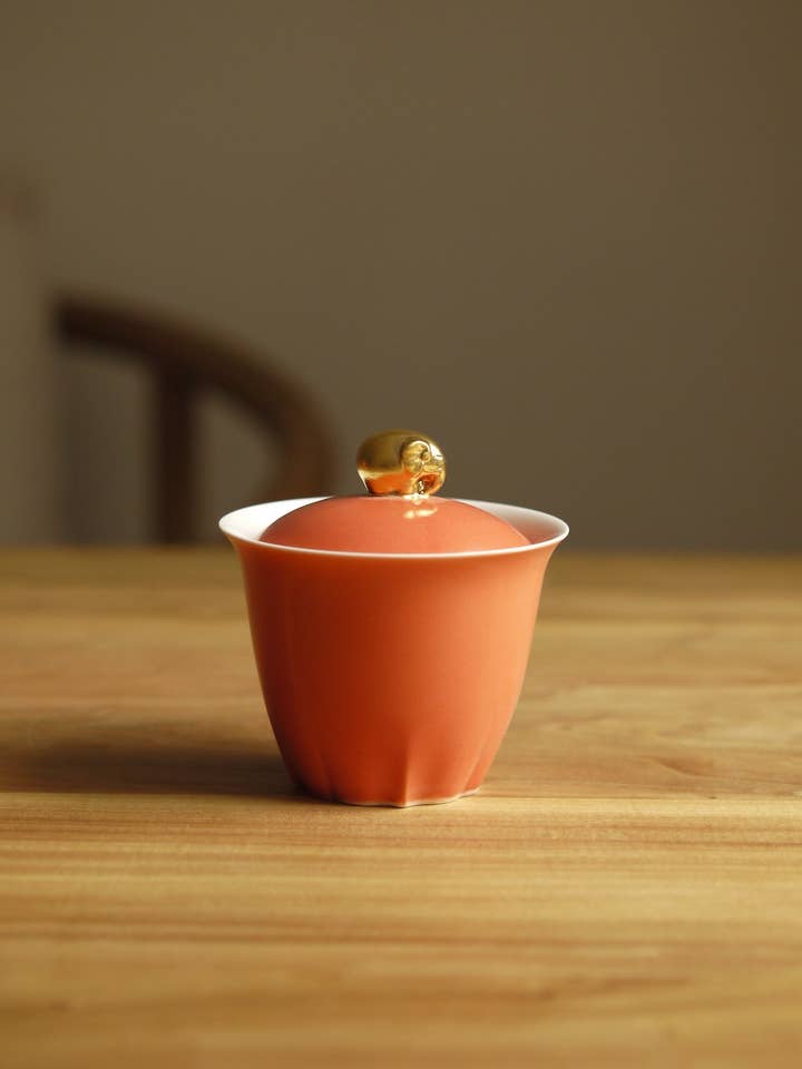 Éléphant doré de Gaiwan pour la vente par Ceramitique