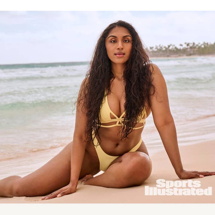 Joueur : Buttercup *Comme on le voit dans un maillot de bain ! pour la vente par Toxic Sadie Swimwear