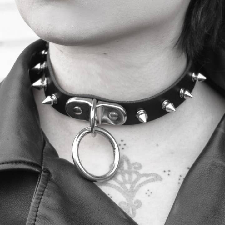 8th Sin - Wholesale Choker/collar - Black Studded D and O Ring Choker - Black Studded Collar1