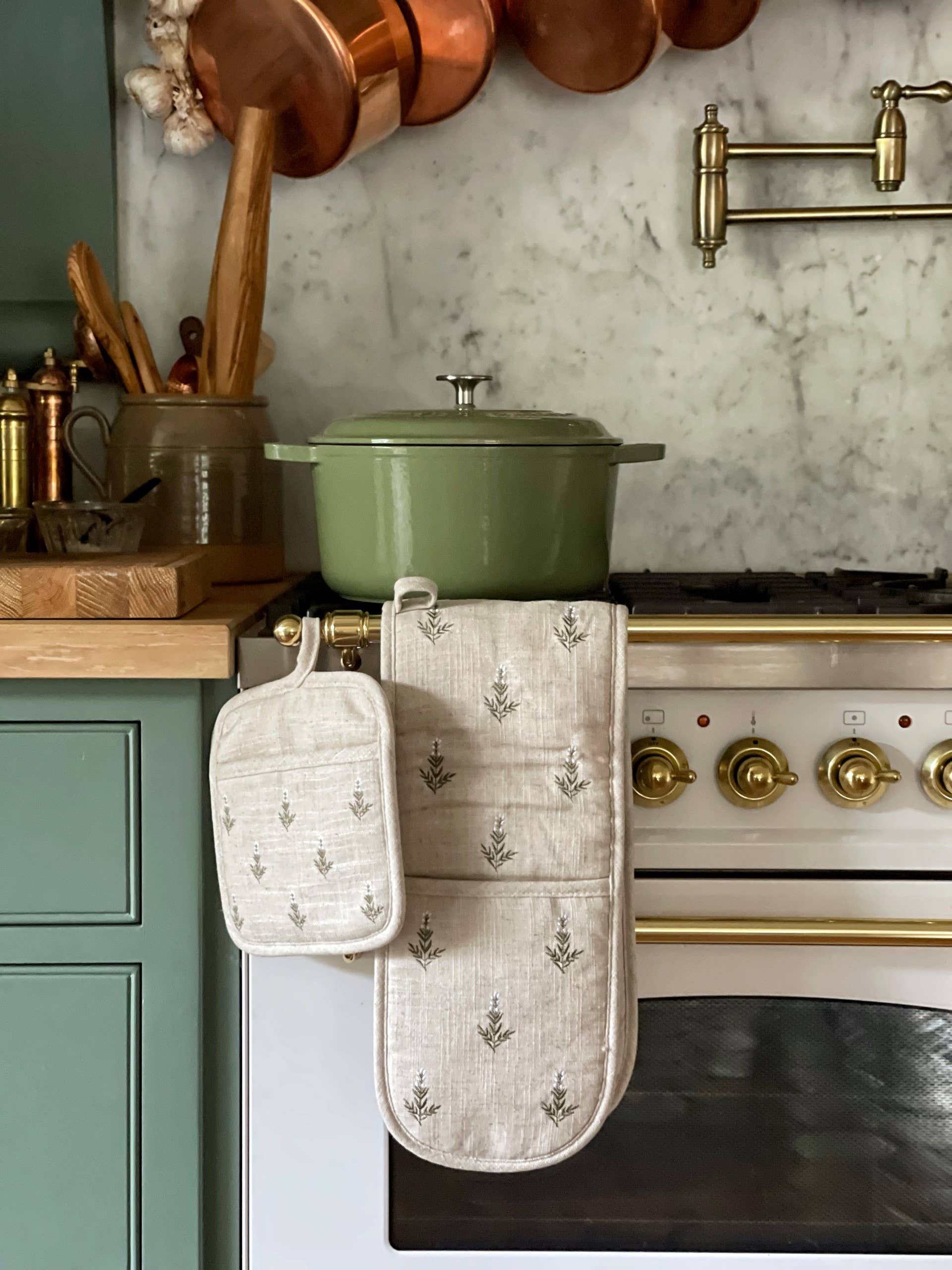 Vivi et Margot - Vendita all'ingrosso Guanti da forno/Presine - Presina doppia da forno in lino francese ricamato4