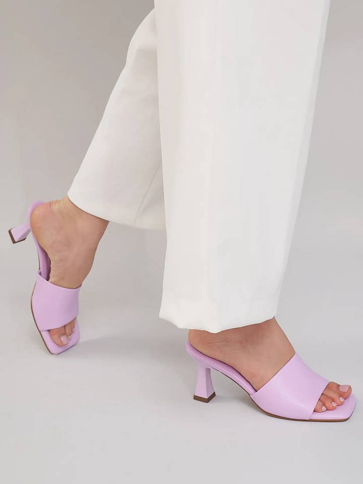 L.A. Hakken - Paars - Paars voor wholesale door Emilia Merz